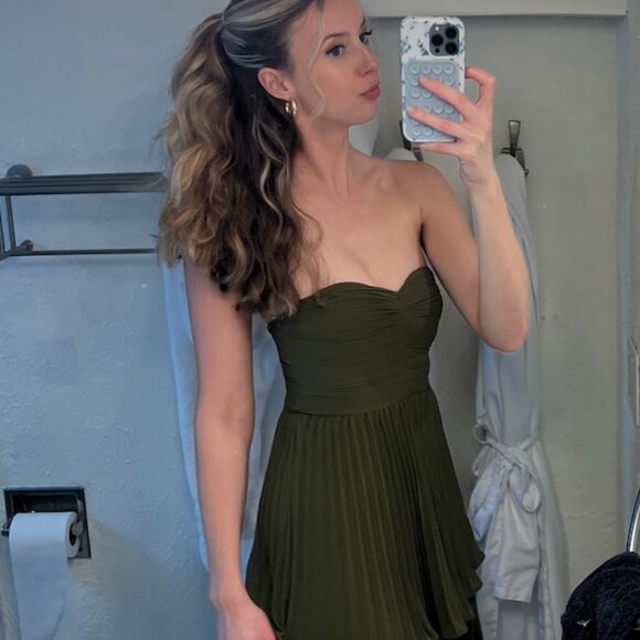 Lulus Olive Green Strapless Tiered Maxi Dress | Size S | Worn Once - Picture 2 of 2